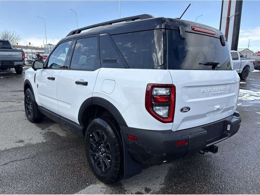 2026 Ford Bronco Sport Badlands | 400A: TECH PACKAGE | POWER MOONROOF - Thumbnail 8