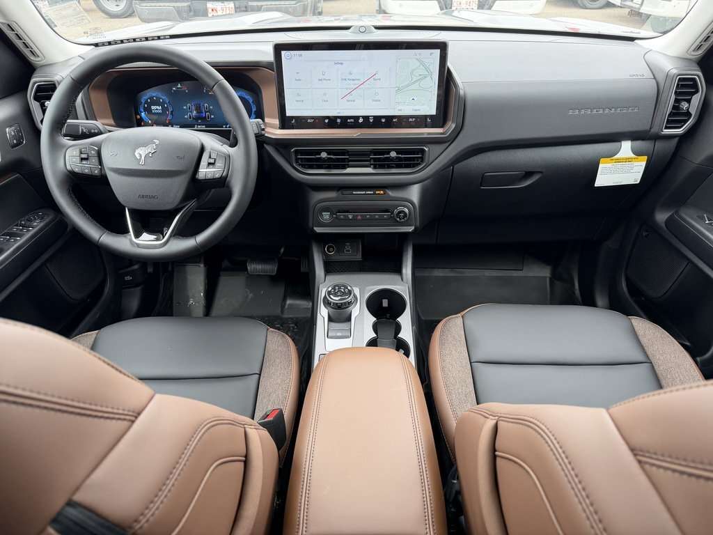 2026 Ford Bronco Sport Outer Banks | 300A: TECH PACKAGE | POWER MOONROOF - Thumbnail 18