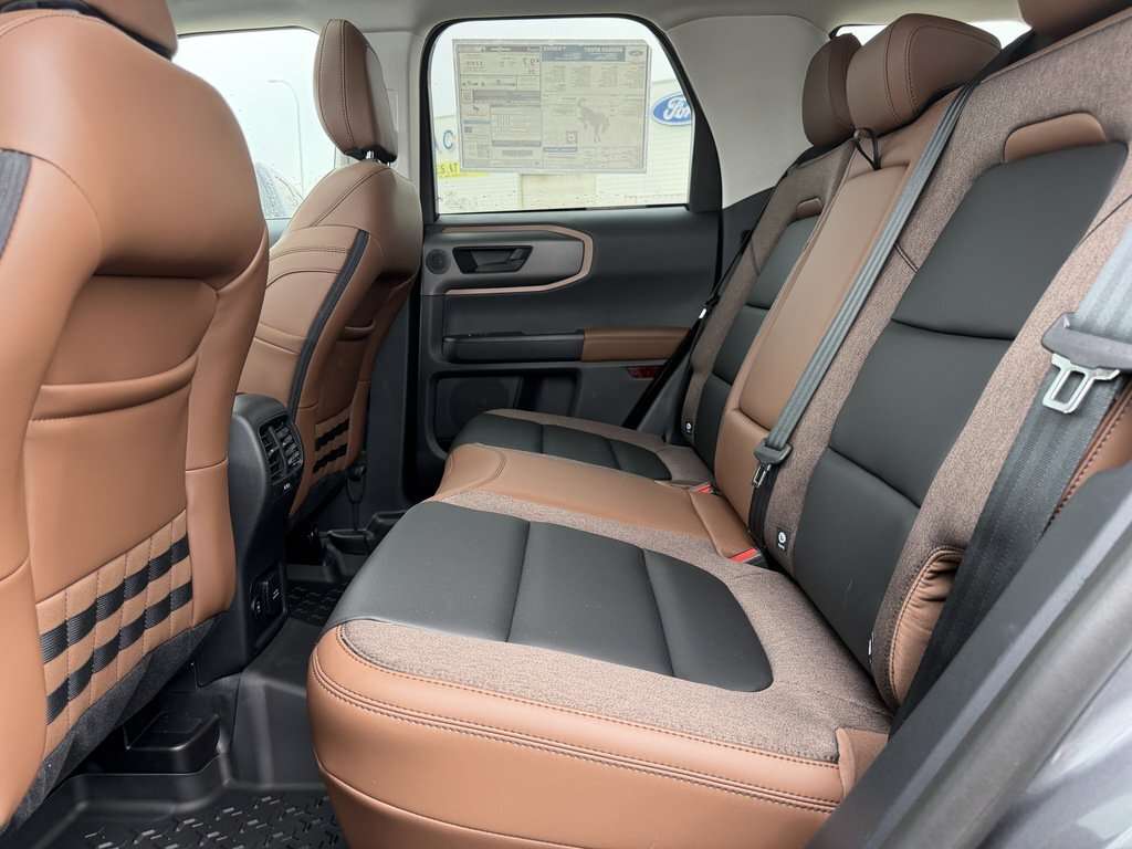 2026 Ford Bronco Sport Outer Banks | 300A: TECH PACKAGE | POWER MOONROOF - Thumbnail 28