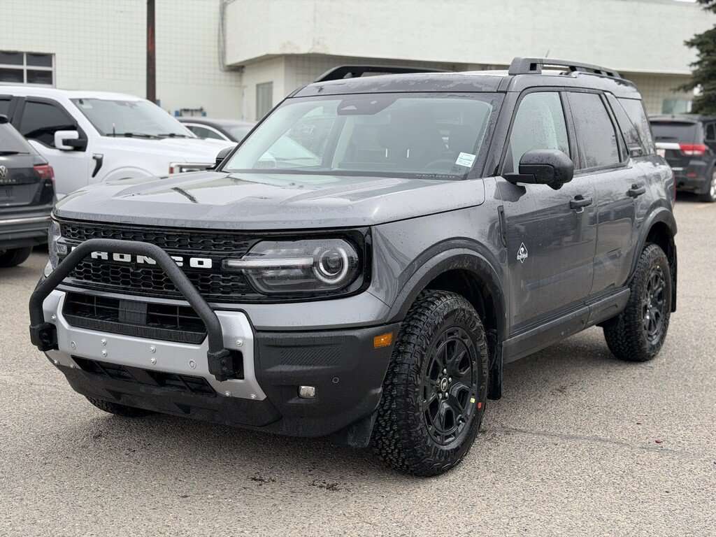 2026 Ford Bronco Sport Outer Banks | 300A: TECH PACKAGE | POWER MOONROOF - Thumbnail 5