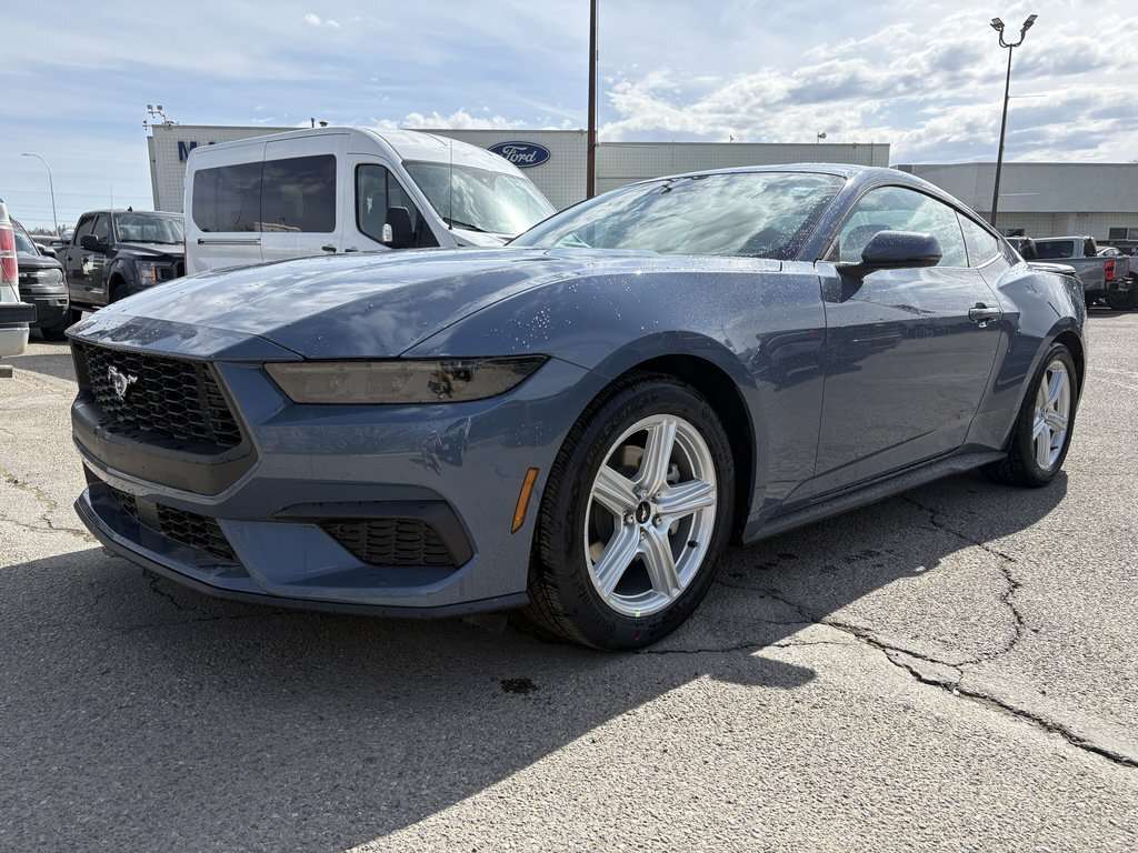 2026 Ford Mustang EcoBoost Premium | 201A: ACTIVE VALVE PERFORMANCE - Thumbnail 5