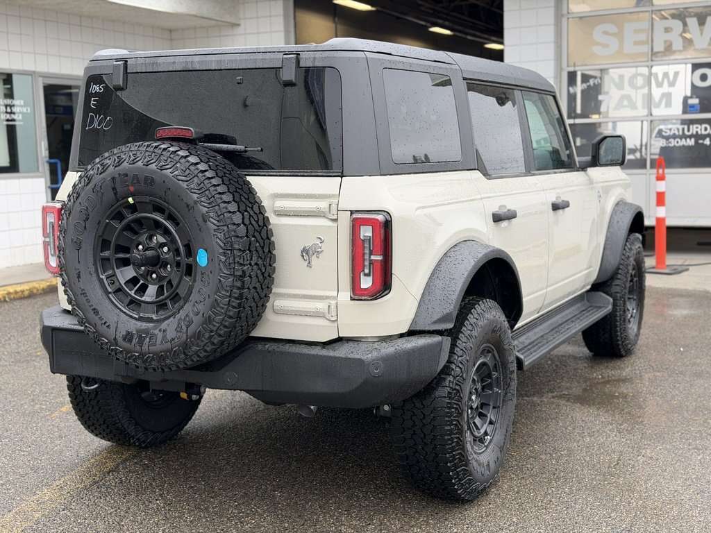 2026 Ford Bronco Outer Banks | 314A: HIGH/LUX PACKAGE | SASQUATCH P - Thumbnail 11