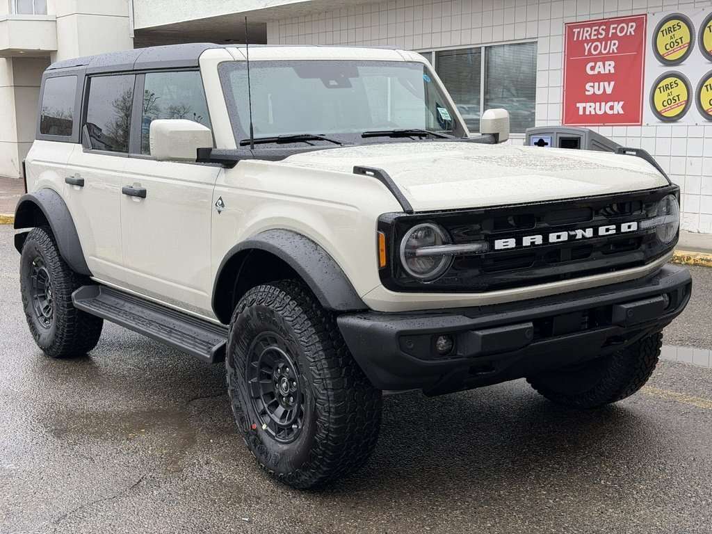 2026 Ford Bronco Outer Banks | 314A: HIGH/LUX PACKAGE | SASQUATCH P - Thumbnail 12