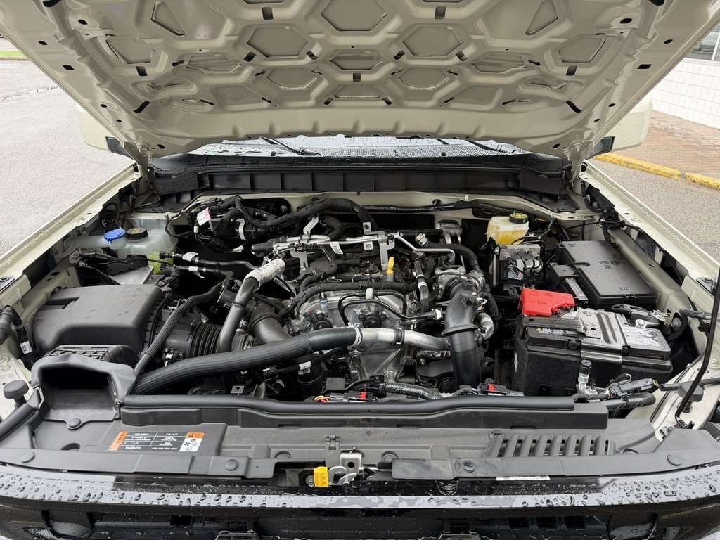 2026 Ford Bronco Outer Banks | 314A: HIGH/LUX PACKAGE | SASQUATCH P - Thumbnail 31