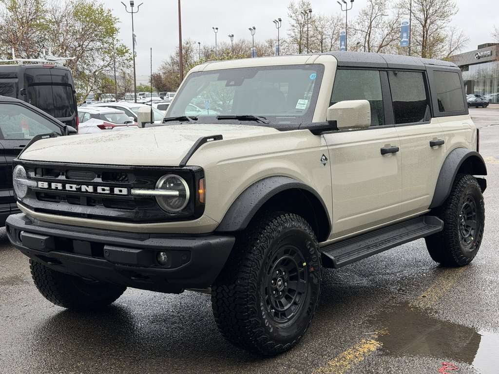 2026 Ford Bronco Outer Banks | 314A: HIGH/LUX PACKAGE | SASQUATCH P - Thumbnail 5