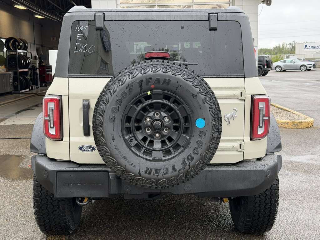 2026 Ford Bronco Outer Banks | 314A: HIGH/LUX PACKAGE | SASQUATCH P - Thumbnail 9