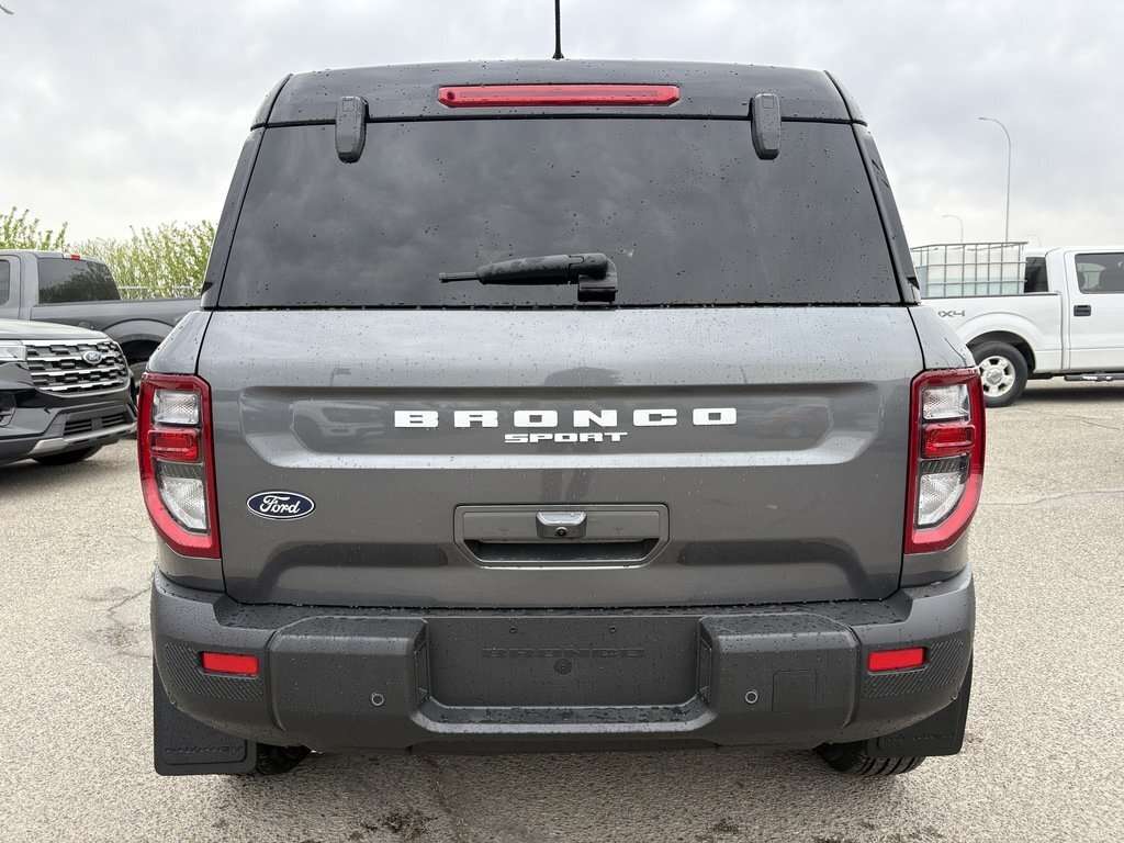 2026 Ford Bronco Sport Outer Banks | 300A: TECH PACKAGE | POWER MOONROOF - Thumbnail 10