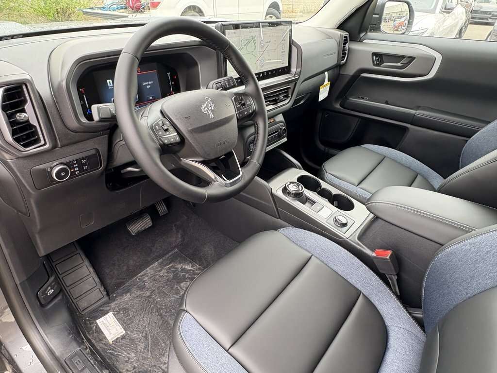 2026 Ford Bronco Sport Outer Banks | 300A: TECH PACKAGE | POWER MOONROOF - Thumbnail 21