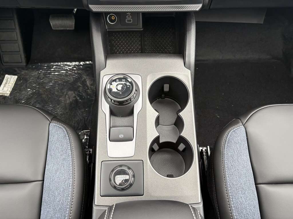 2026 Ford Bronco Sport Outer Banks | 300A: TECH PACKAGE | POWER MOONROOF - Thumbnail 27