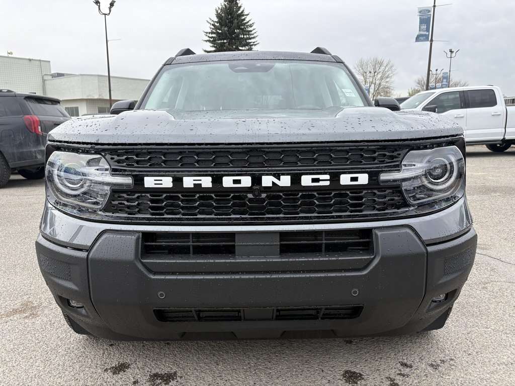 2026 Ford Bronco Sport Outer Banks | 300A: TECH PACKAGE | POWER MOONROOF - Thumbnail 4