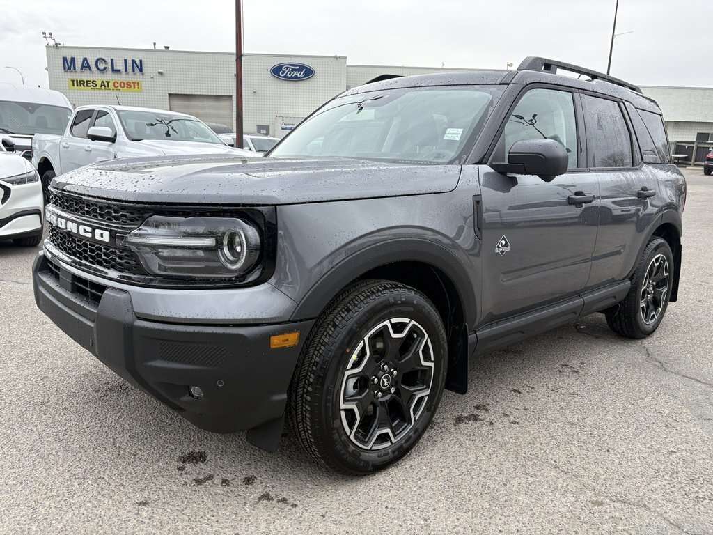2026 Ford Bronco Sport Outer Banks | 300A: TECH PACKAGE | POWER MOONROOF - Thumbnail 5