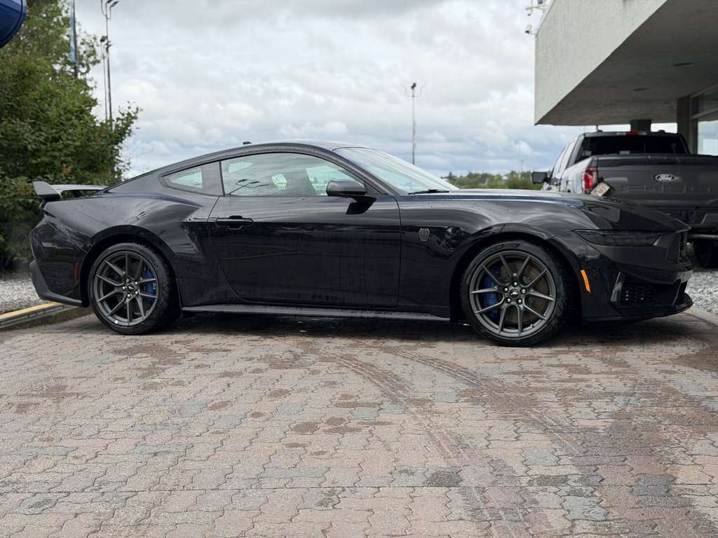 2026 Ford Mustang Dark Horse | 700A: HANDLING PACKAGE | TECH PACK - Thumbnail 2