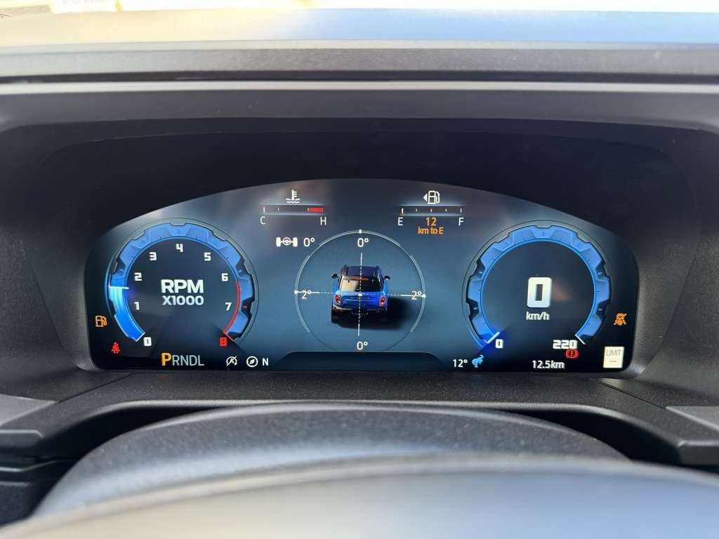 2026 Ford Bronco Sport Outer Banks | 300A: TECH PACKAGE | POWER MOONROOF - Thumbnail 22