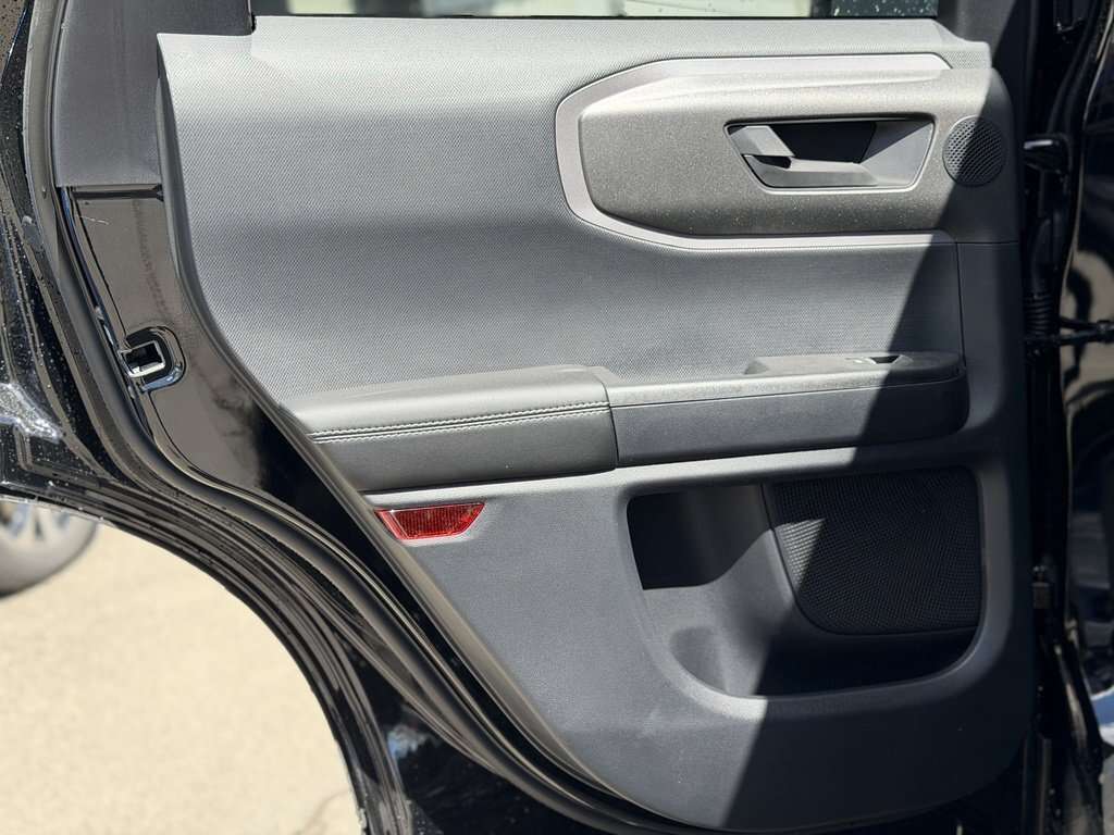 2026 Ford Bronco Sport Outer Banks | 300A: TECH PACKAGE | POWER MOONROOF - Thumbnail 26