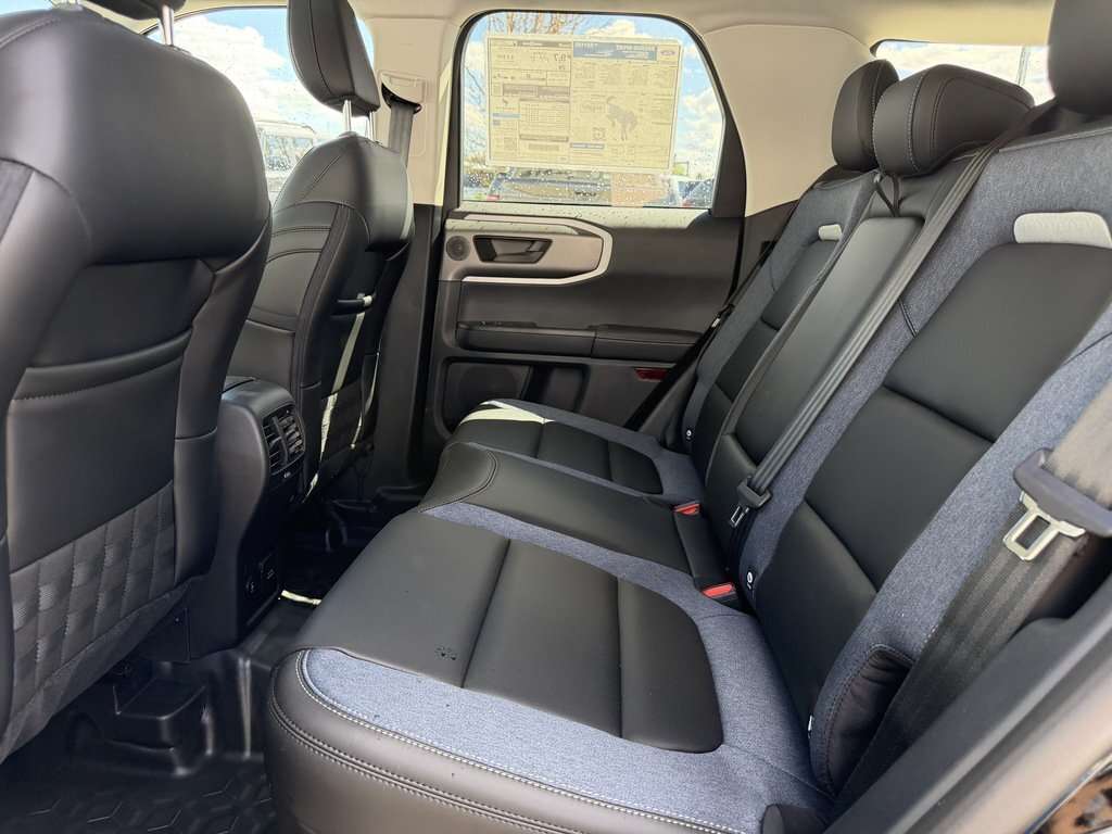 2026 Ford Bronco Sport Outer Banks | 300A: TECH PACKAGE | POWER MOONROOF - Thumbnail 27