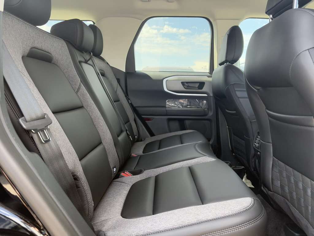 2026 Ford Bronco Sport Big Bend | 200A: CONVENIENCE PACKAGE - Thumbnail 30