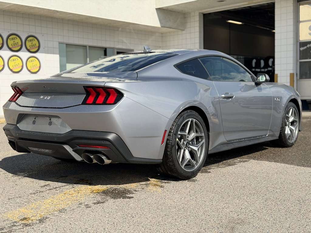 2026 Ford Mustang GT | 400A: PERFORMANCE PACKAGE | B&O SOUND SYSTEM - Thumbnail 13