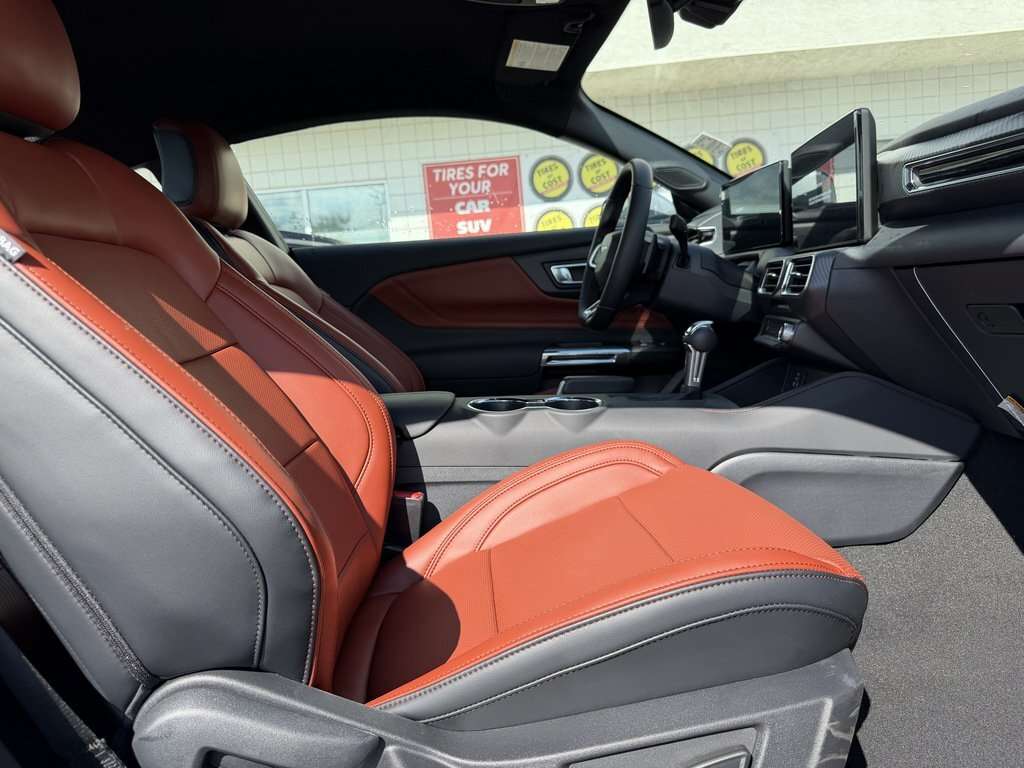 2026 Ford Mustang GT | 400A: PERFORMANCE PACKAGE | B&O SOUND SYSTEM - Thumbnail 28