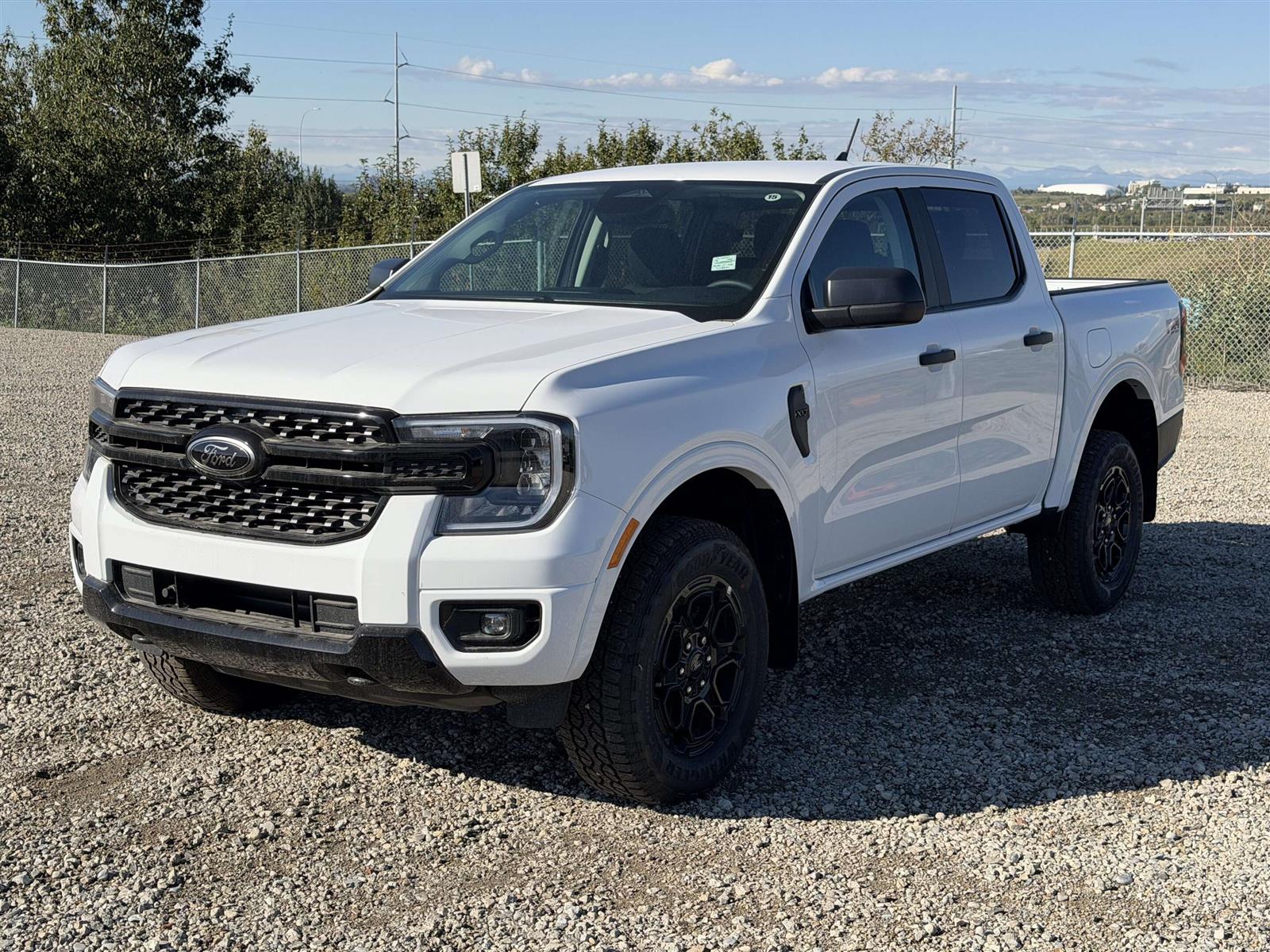 2026 Ford Ranger XLT | 301A: BLACK APPEARANCE | TRAILER TOW PACKAGE - Thumbnail 5