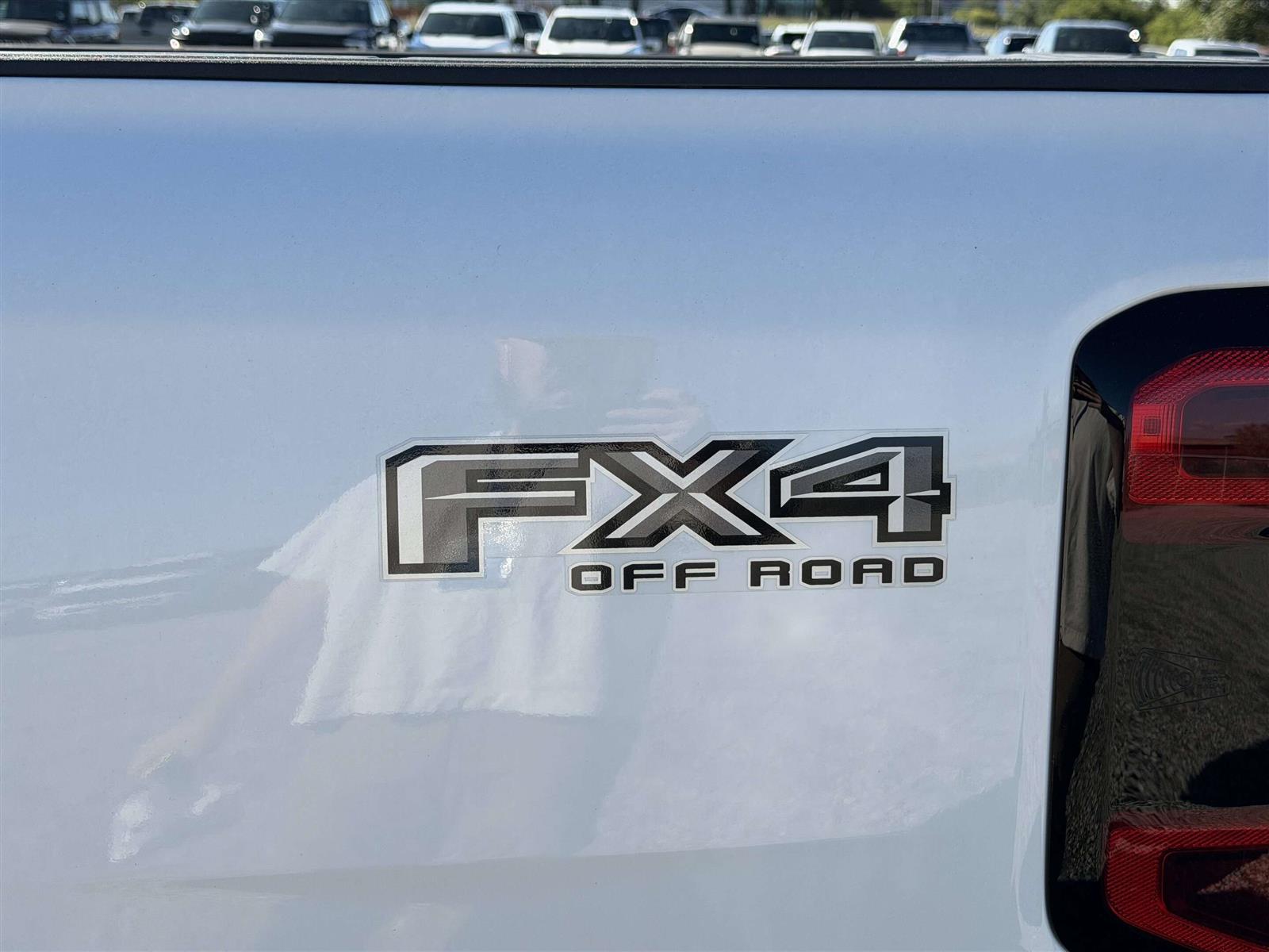 2026 Ford Ranger XLT | 301A: BLACK APPEARANCE | TRAILER TOW PACKAGE - Thumbnail 8