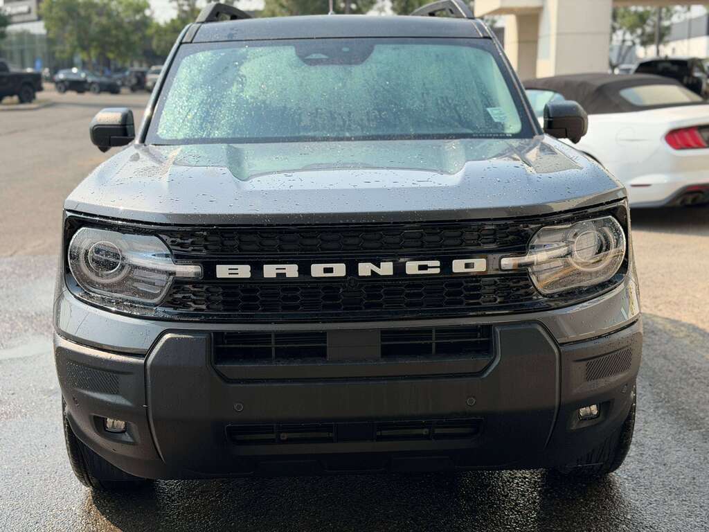 2026 Ford Bronco Sport Outer Banks | 300A: TECH PACKAGE | POWER MOONROOF - Thumbnail 4