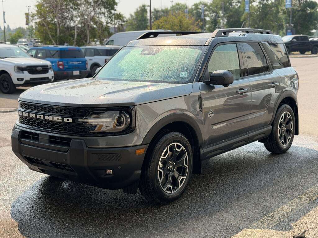 2026 Ford Bronco Sport Outer Banks | 300A: TECH PACKAGE | POWER MOONROOF - Thumbnail 5