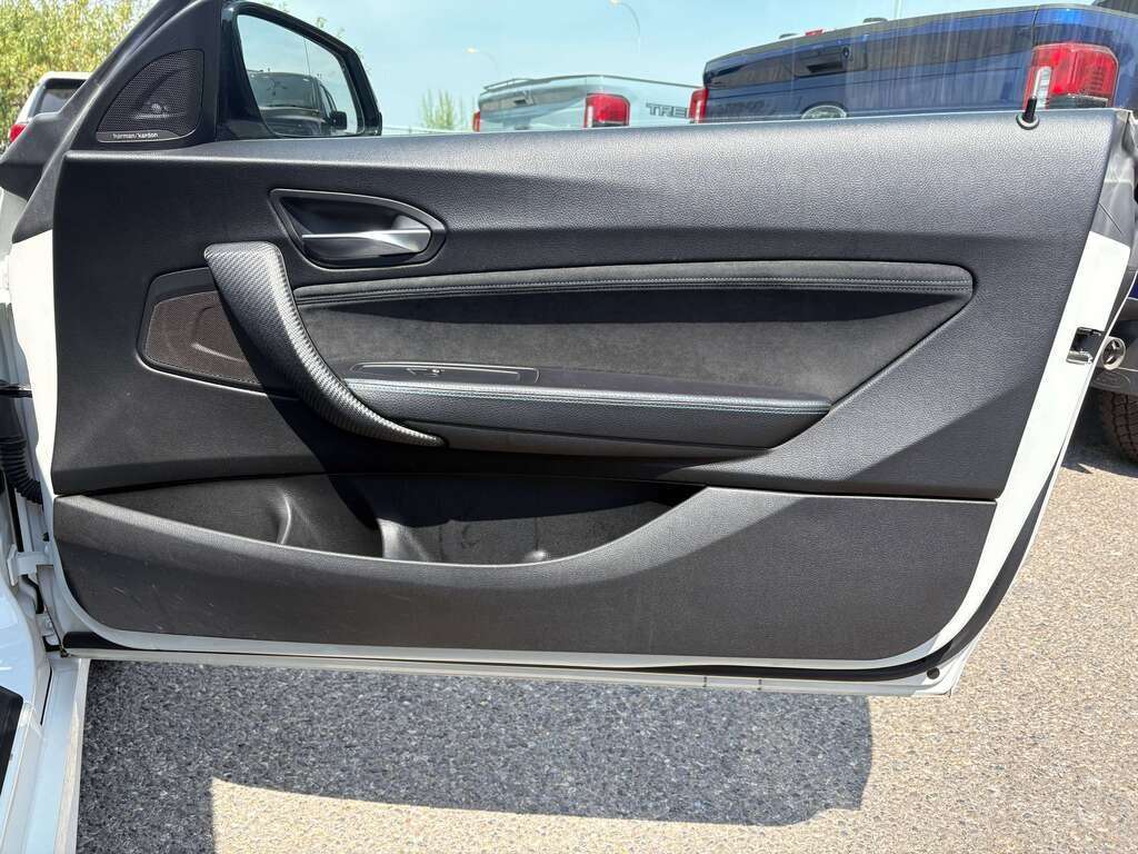 2017 BMW M2 2 DOOR COUPE - Thumbnail 31