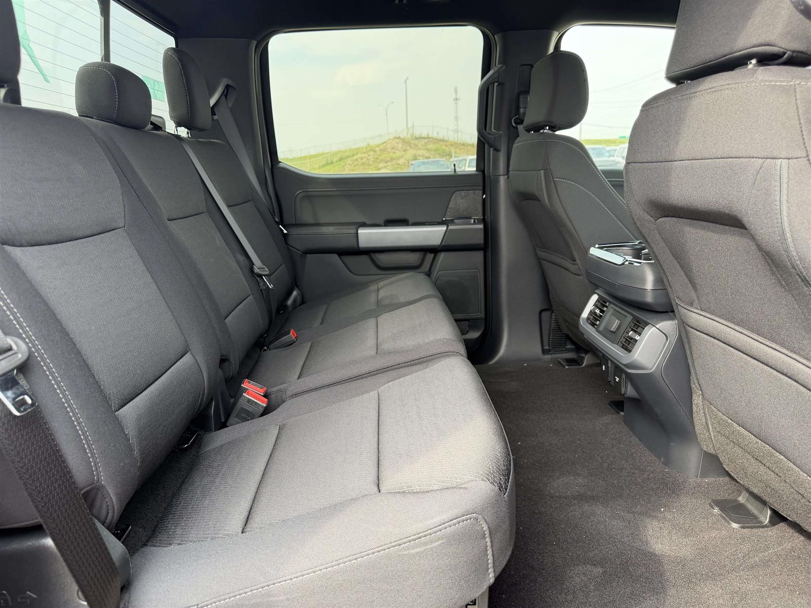 2026 Ford F-150 XLT | 302A: MOBILE OFFICE PACKAGE | FX4 OFF-ROAD - Thumbnail 31