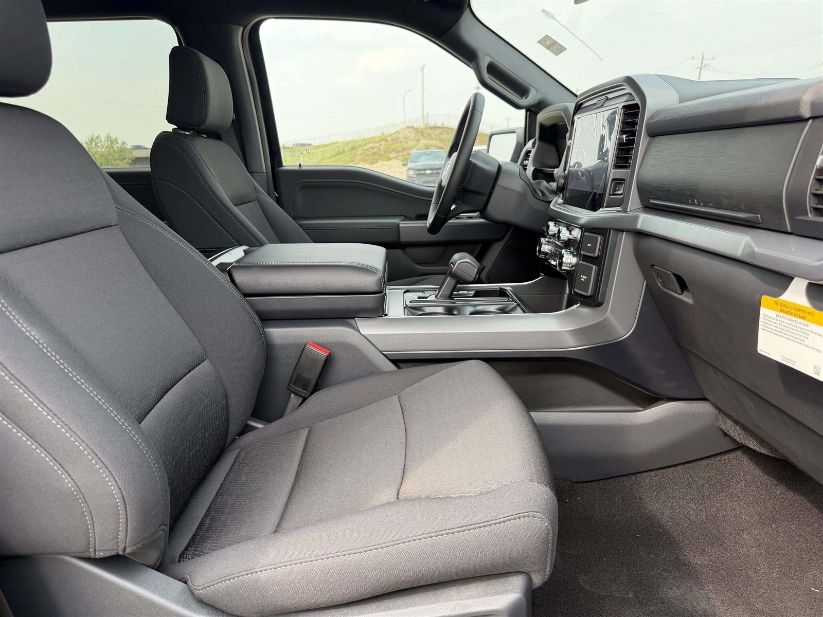 2026 Ford F-150 XLT | 302A: MOBILE OFFICE PACKAGE | FX4 OFF-ROAD - Thumbnail 33