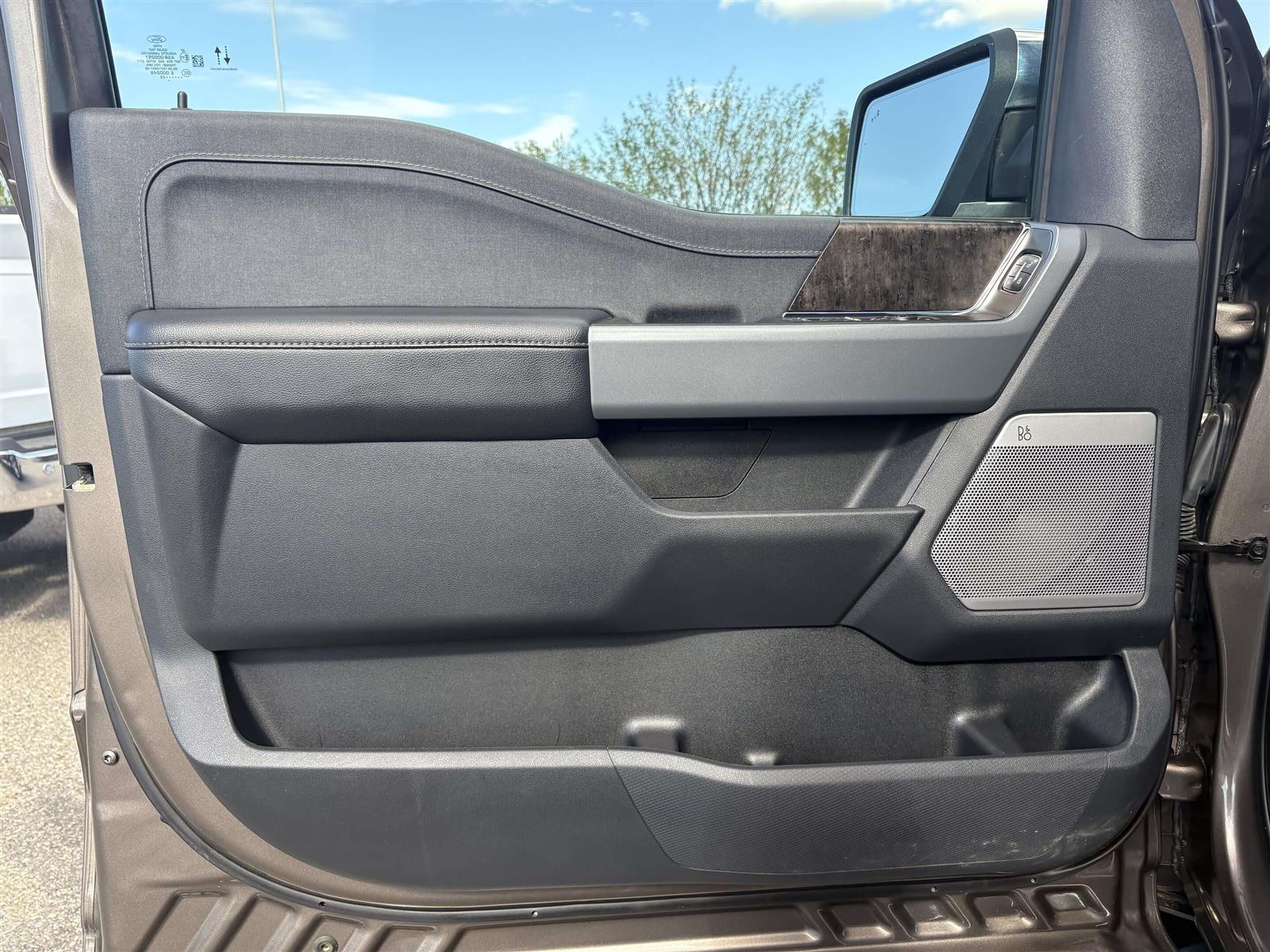 2023 Ford F-150 LARIAT 502A | HTD/CLD LEATHER | COPILOT 360 - Thumbnail 15