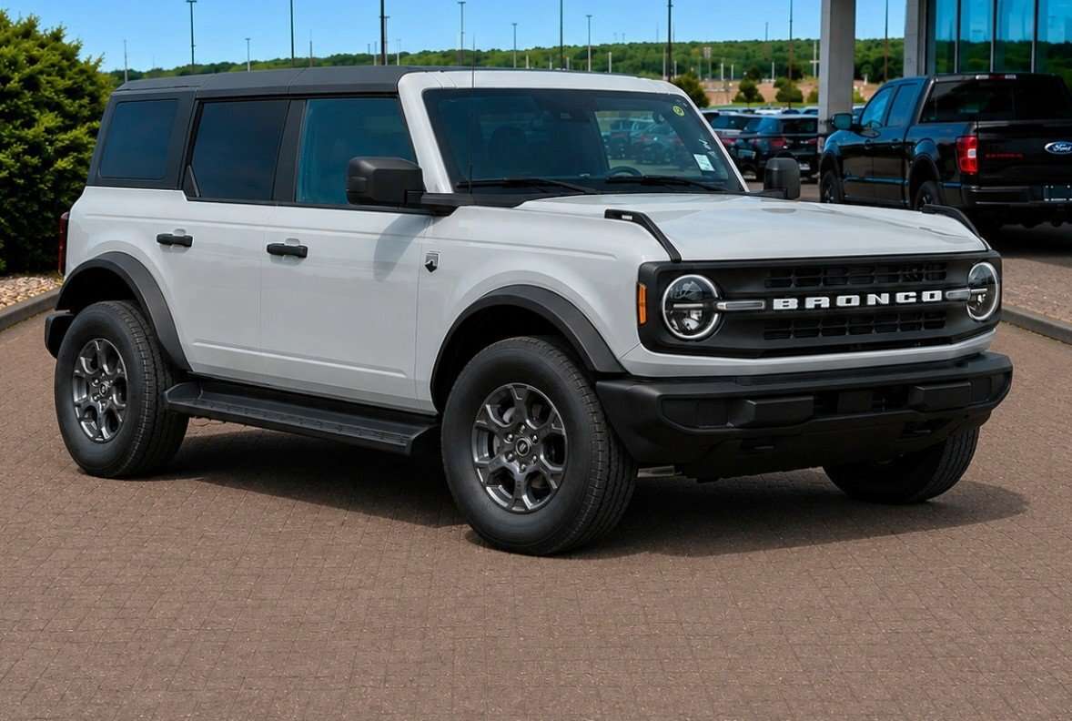 2026 Ford Bronco Big Bend | 222A: HARD TOP | REMOTE START SYSTEM - Thumbnail 2