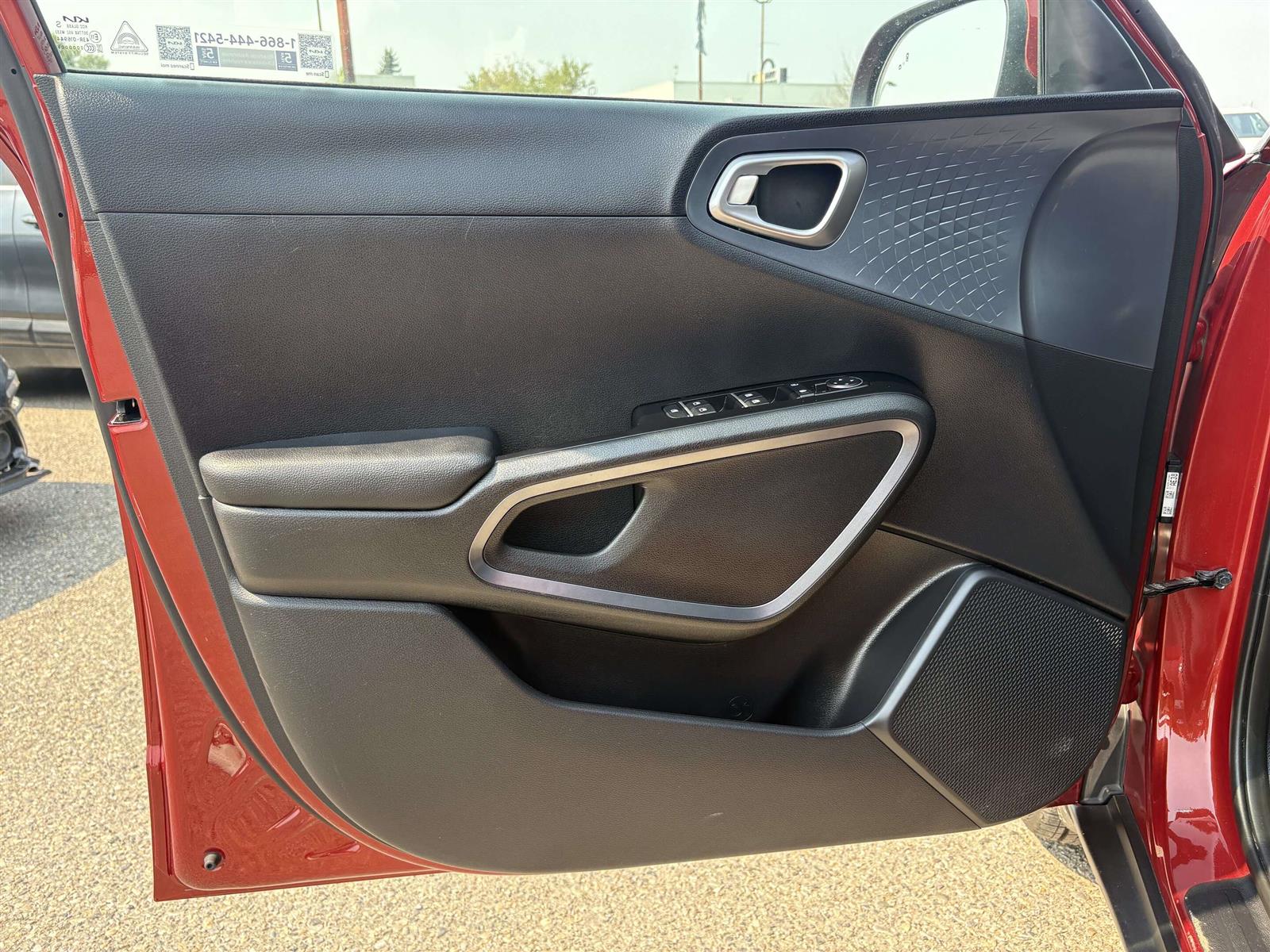 2023 Kia Soul EX - Thumbnail 15