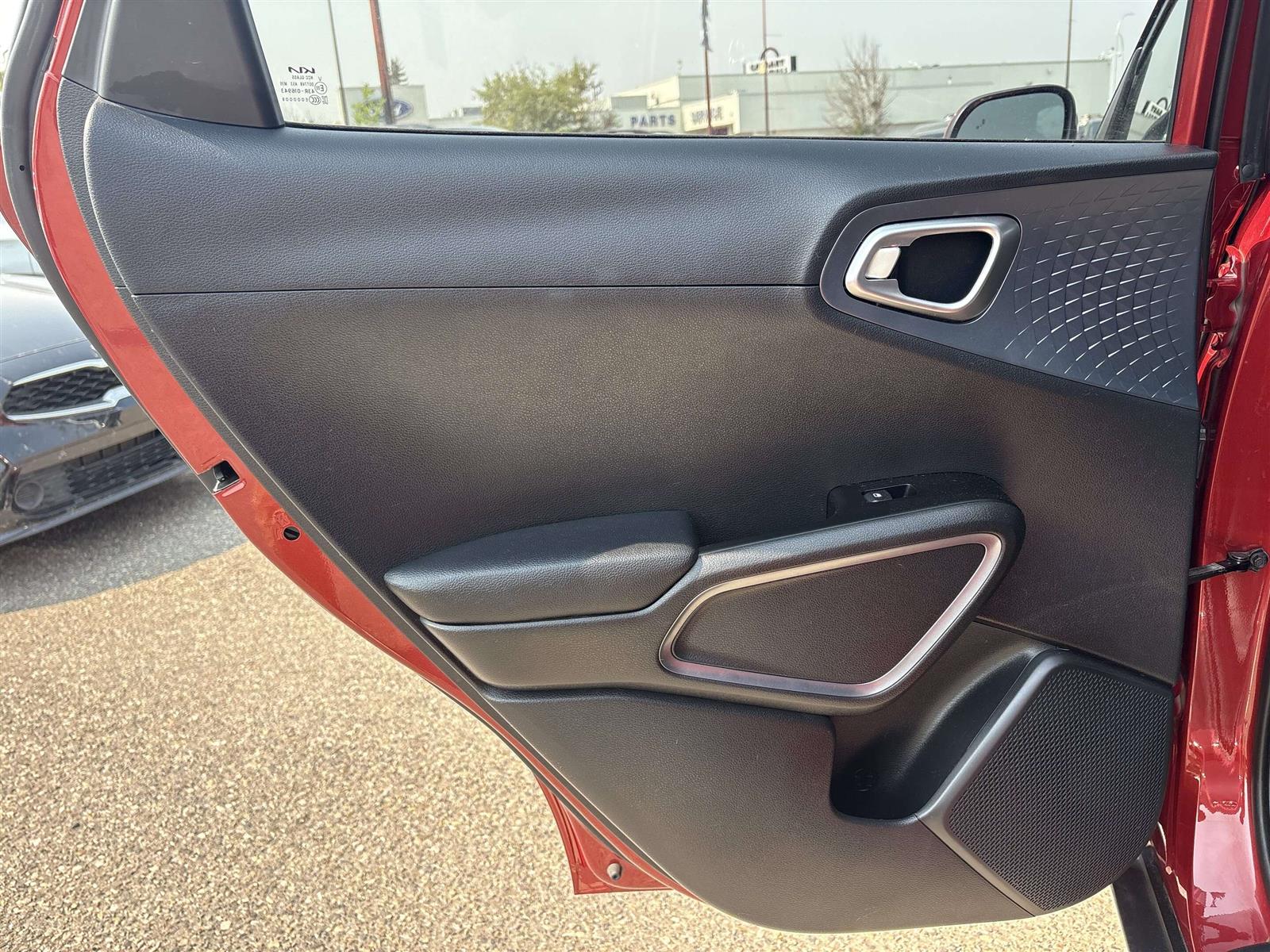 2023 Kia Soul EX - Thumbnail 25