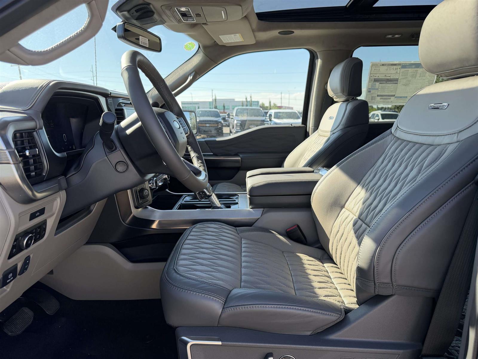 2026 Ford F-150 Platinum | TOW/HAUL PACKAGE | TWIN PANEL MOONROOF - Thumbnail 17