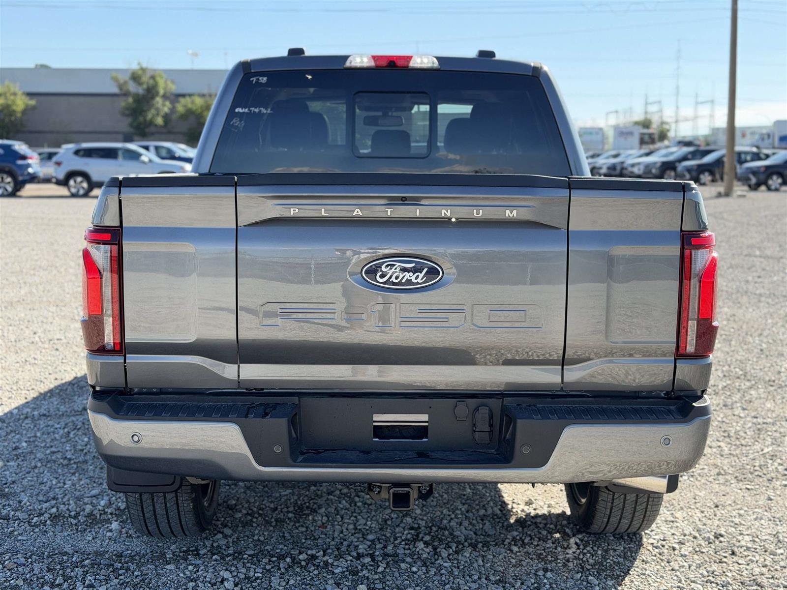 2026 Ford F-150 Platinum | TOW/HAUL PACKAGE | TWIN PANEL MOONROOF - Thumbnail 9