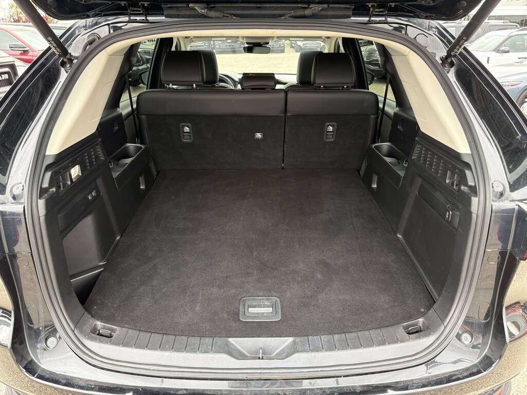2025 Mazda CX-70 MHEV GS-L AWD | HEATED LEATHER | SUNROOF | LANE KEEP - Thumbnail 10