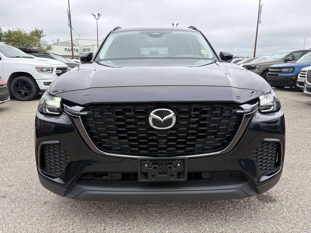 2025 Mazda CX-70 MHEV GS-L AWD | HEATED LEATHER | SUNROOF | LANE KEEP - Thumbnail 3