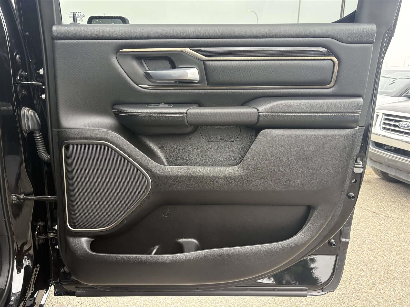 2022 Ram 1500 REBEL | HEATED LEATHER REM START POWER PEDALS - Thumbnail 33