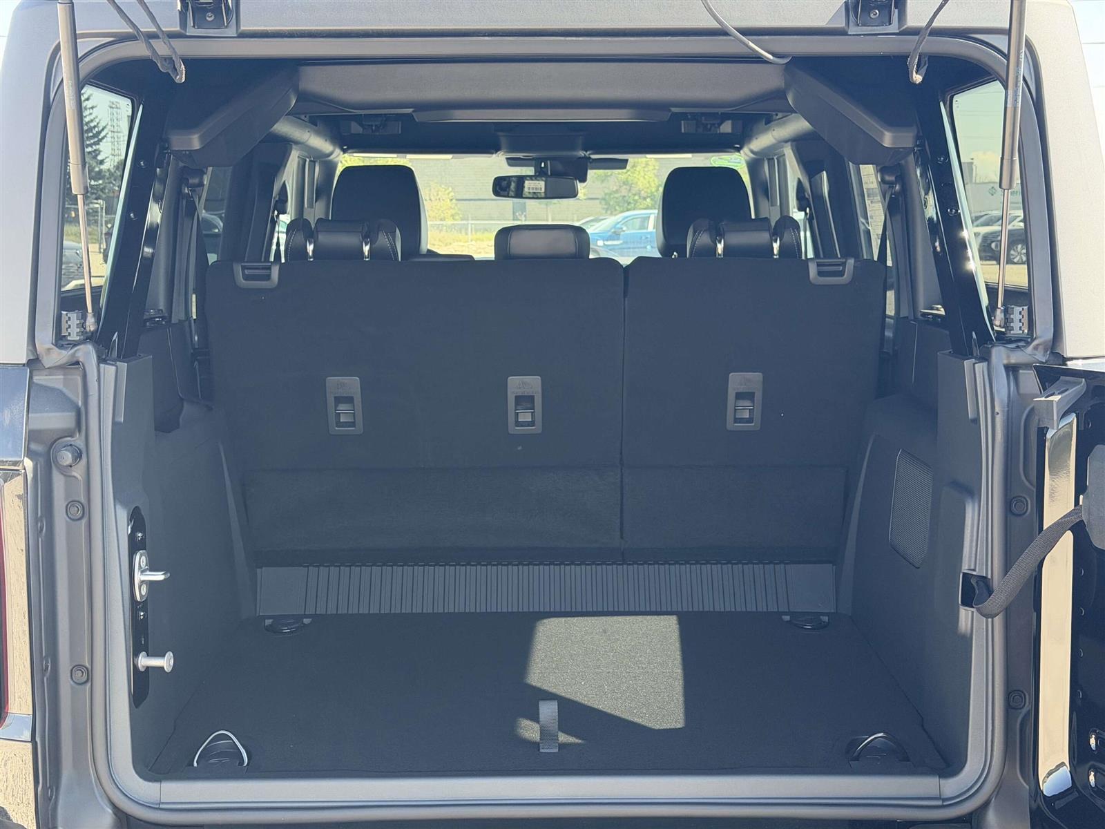 2026 Ford Bronco Outer Banks | 314A: HIGH/LUX PACKAGE | HARD TOP - Thumbnail 10