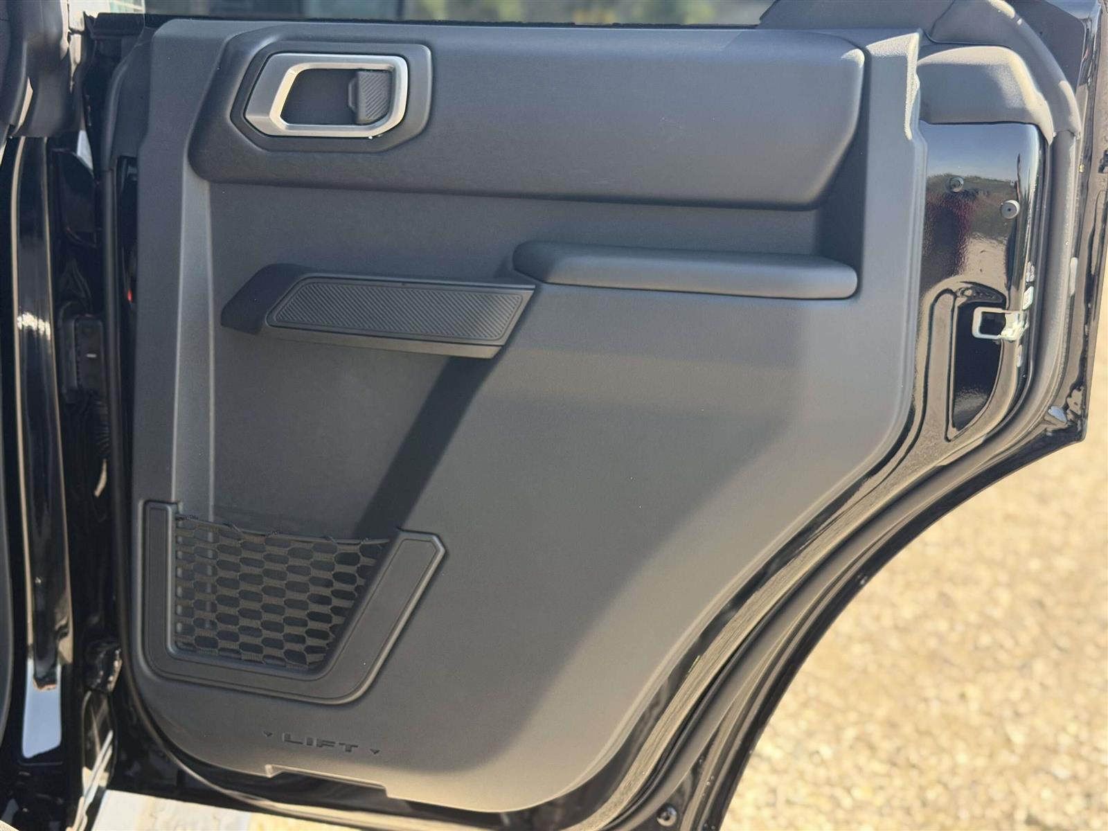 2026 Ford Bronco Outer Banks | 314A: HIGH/LUX PACKAGE | HARD TOP - Thumbnail 28