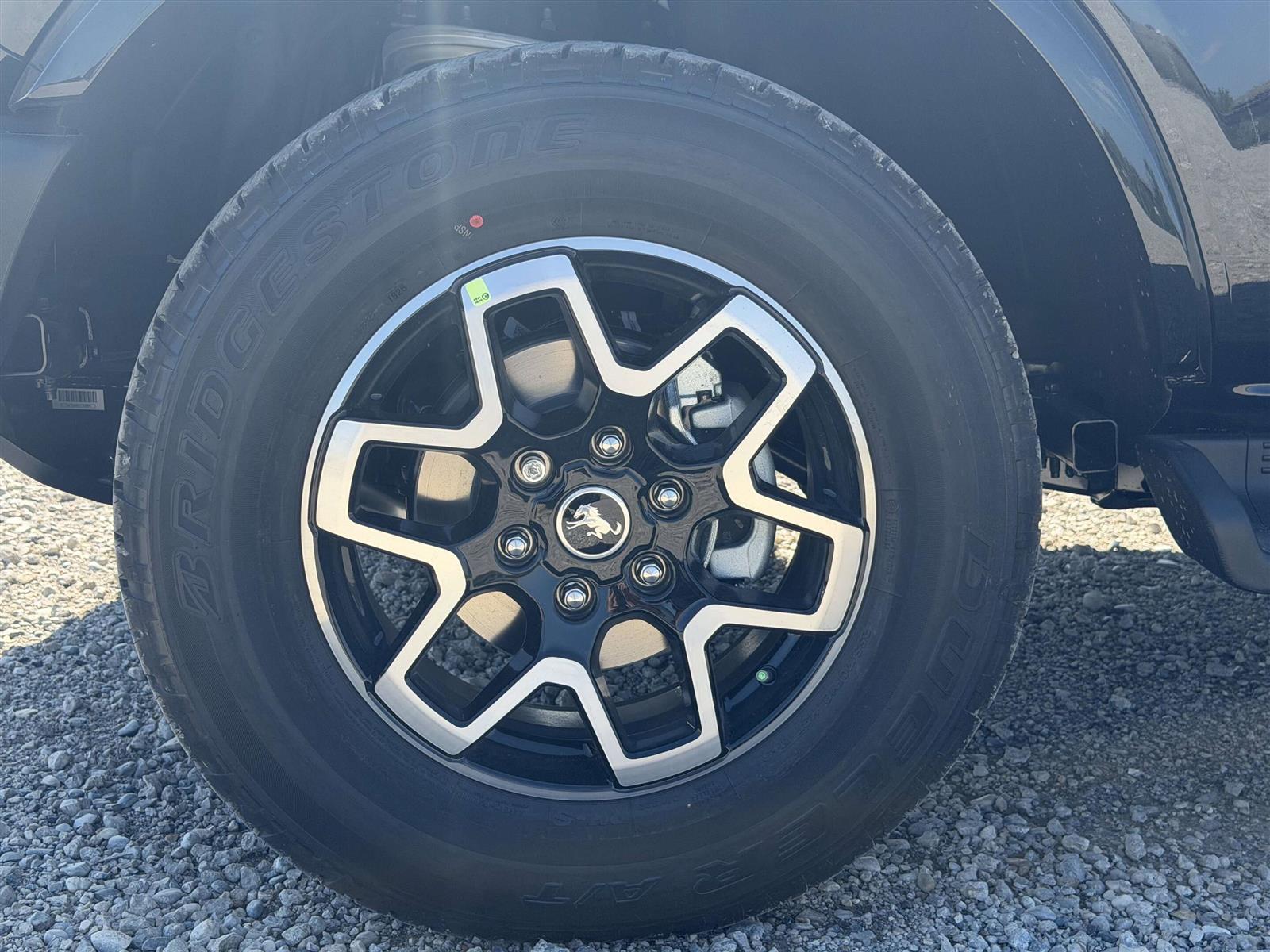 2026 Ford Bronco Outer Banks | 314A: HIGH/LUX PACKAGE | HARD TOP - Thumbnail 6