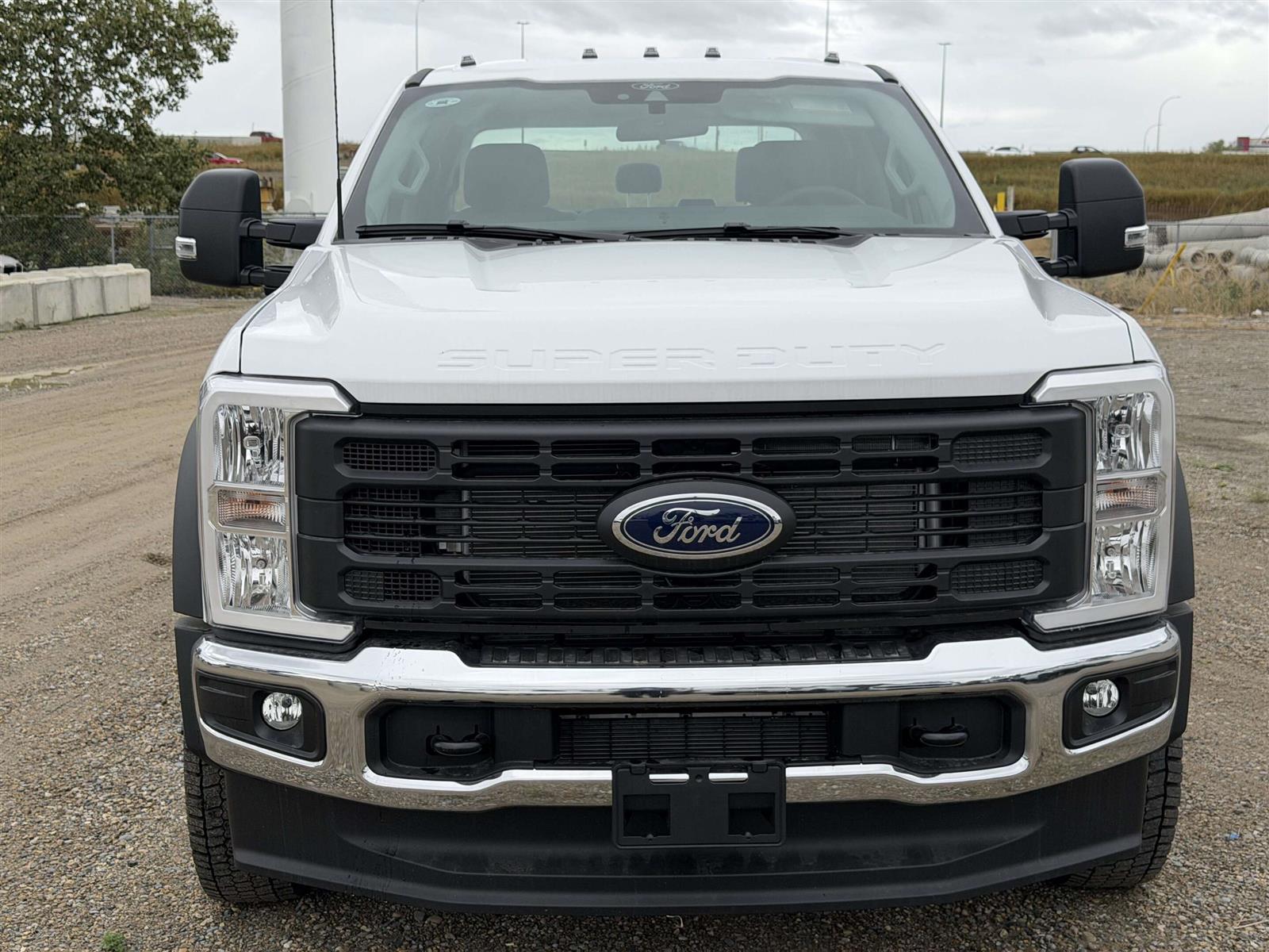 2026 Ford F-450 Super Duty XL | 670A: CHROME PACKAGE | TRAILER SWAY CONTROL - Thumbnail 4