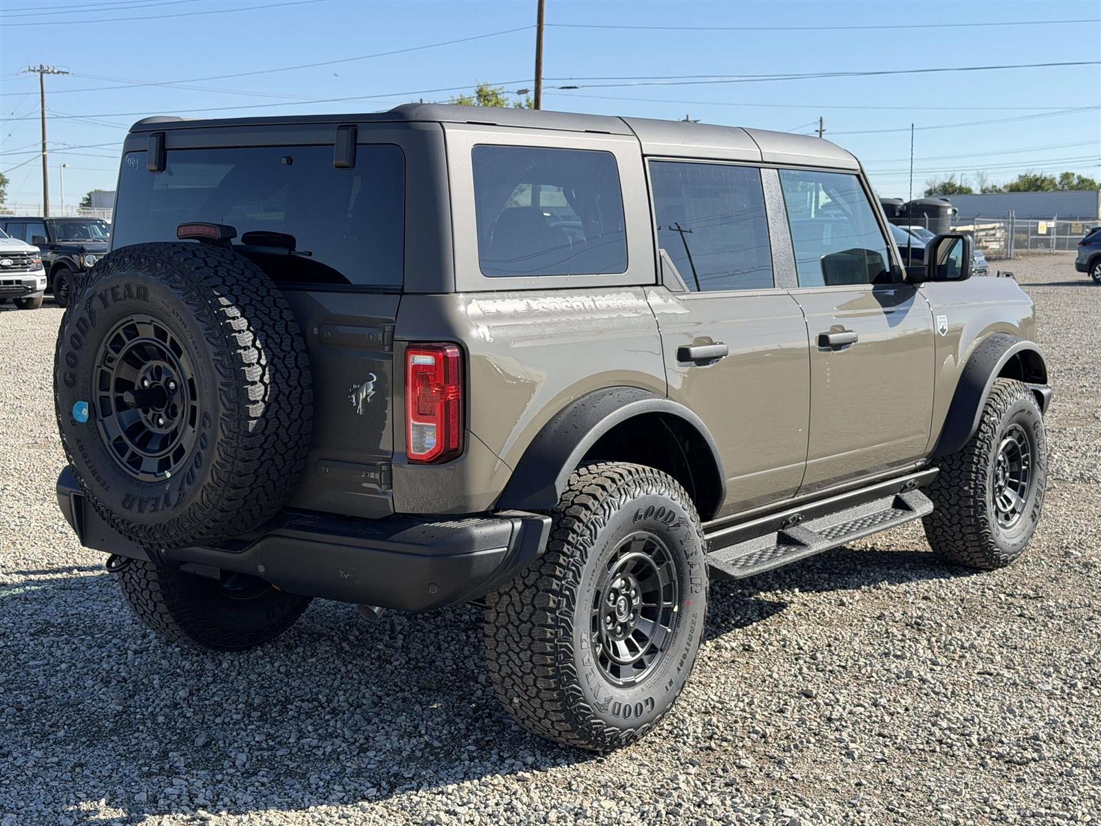 2026 Ford Bronco Big Bend | 222A: BLACK DIAMOND PACKAGE | HARD TOP - Thumbnail 11