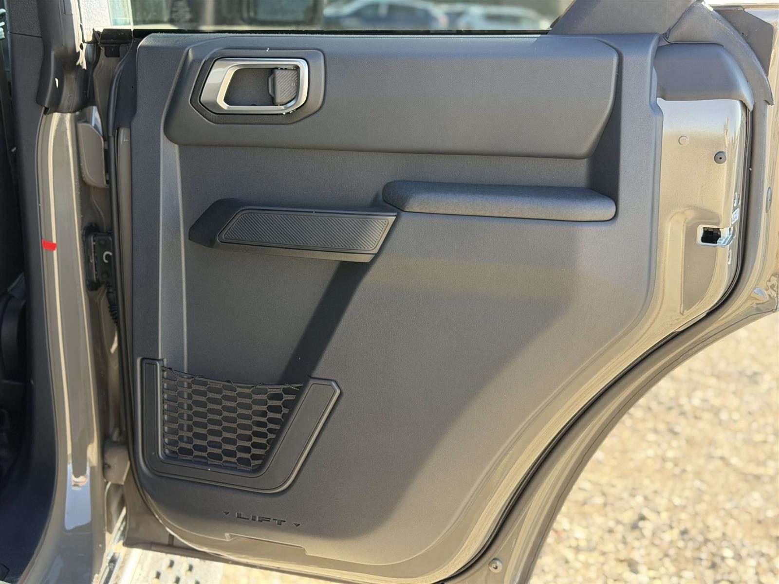 2026 Ford Bronco Big Bend | 222A: BLACK DIAMOND PACKAGE | HARD TOP - Thumbnail 28