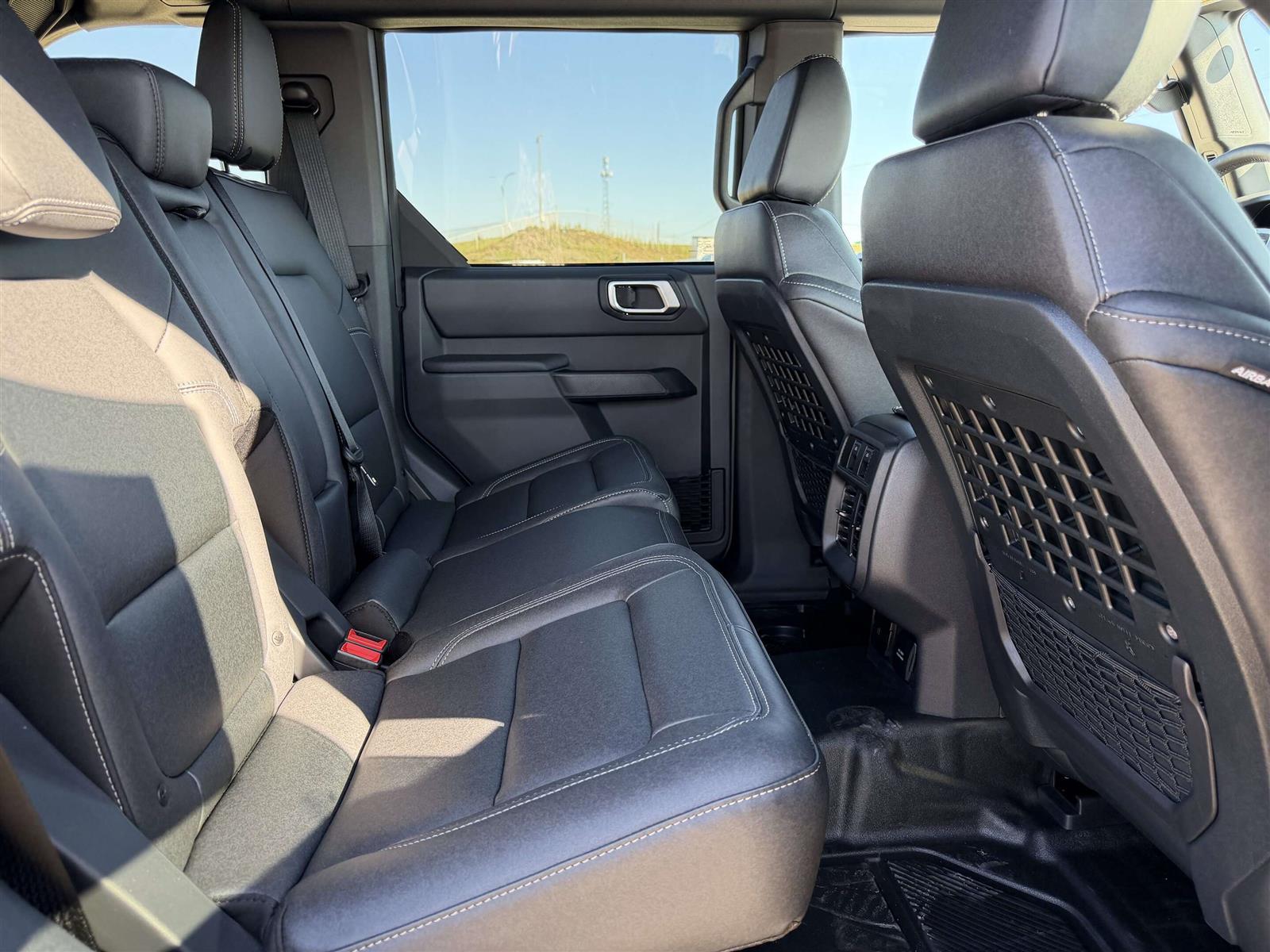 2026 Ford Bronco Big Bend | 222A: BLACK DIAMOND PACKAGE | HARD TOP - Thumbnail 29