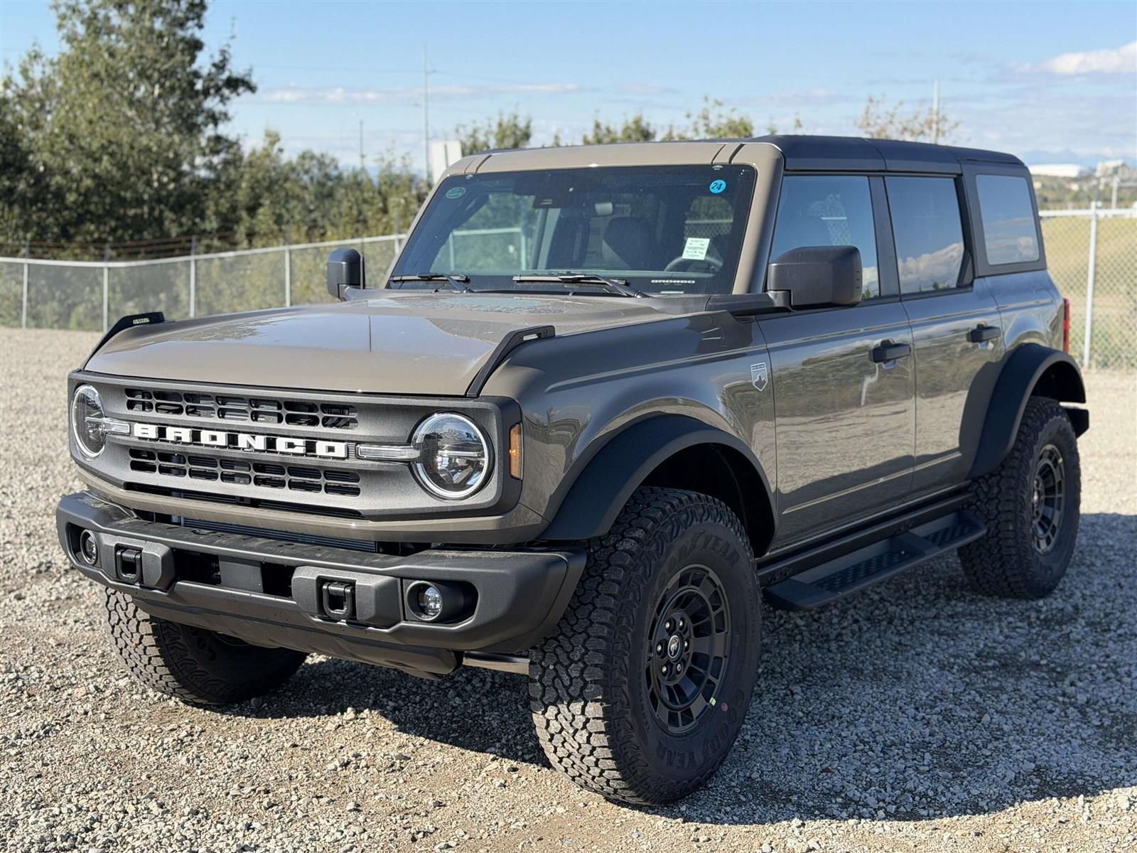 2026 Ford Bronco Big Bend | 222A: BLACK DIAMOND PACKAGE | HARD TOP - Thumbnail 5