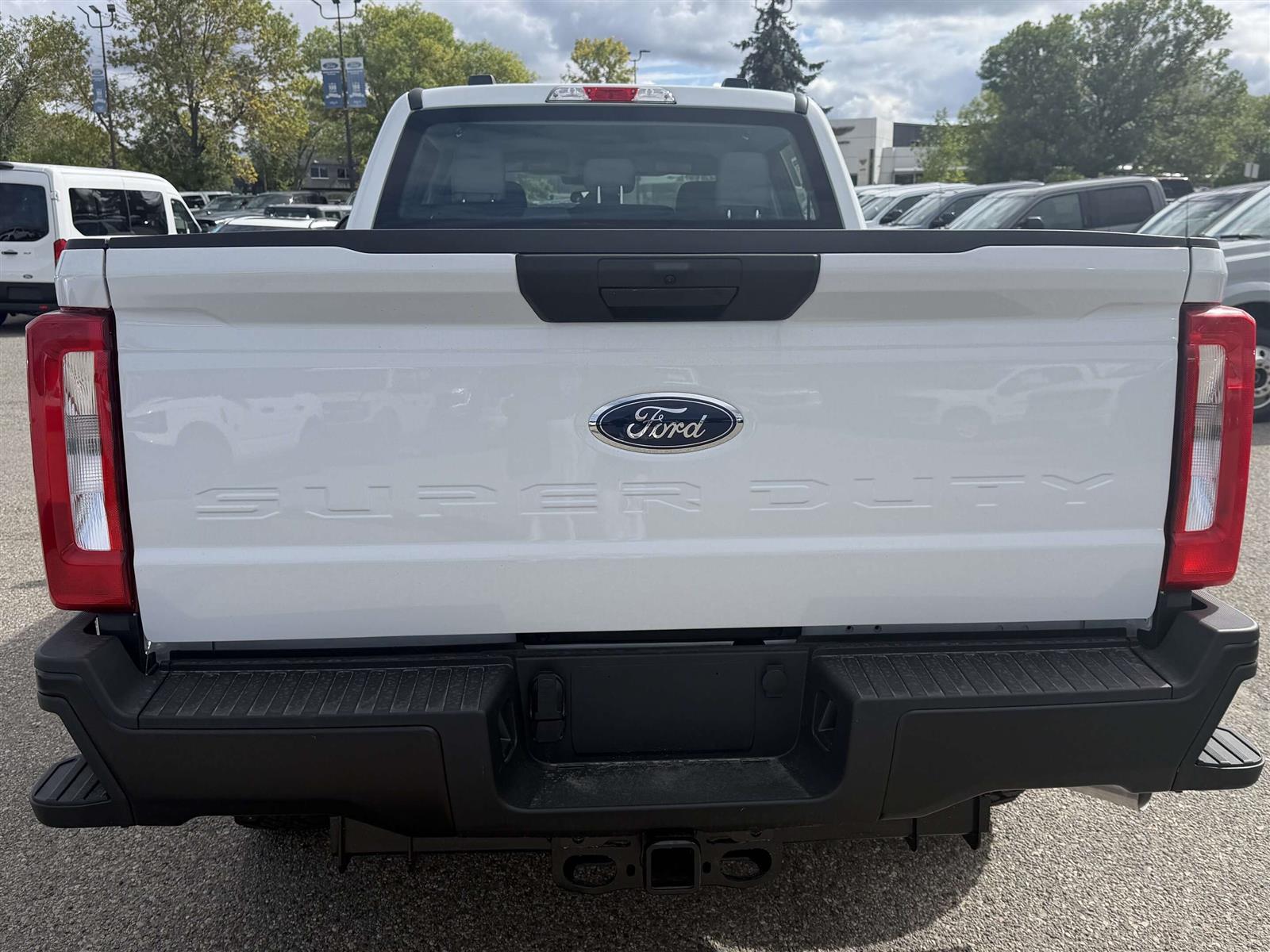 2026 Ford F-250 XL | 600A: OFF-ROAD PACKAGE | DRIVER ASSIST PACKAG - Thumbnail 10