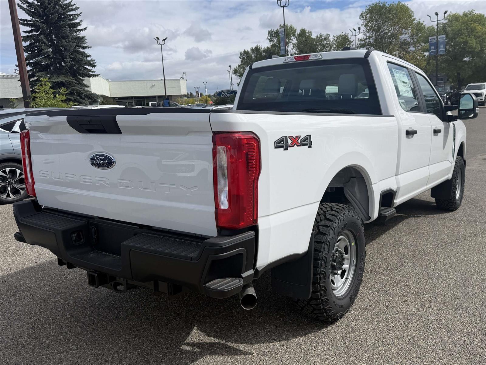 2026 Ford F-250 XL | 600A: OFF-ROAD PACKAGE | DRIVER ASSIST PACKAG - Thumbnail 12
