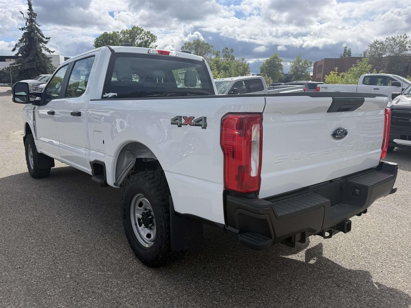 2026 Ford F-250 XL | 600A: OFF-ROAD PACKAGE | DRIVER ASSIST PACKAG - Thumbnail 9