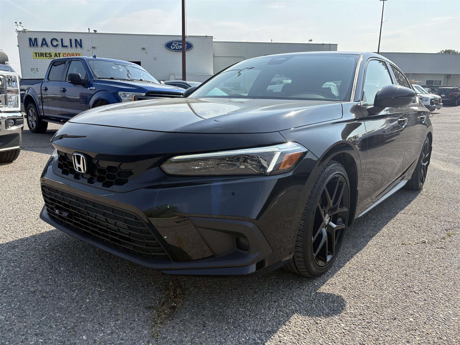 2024 Honda Civic Sport Touring CVT - Thumbnail 5